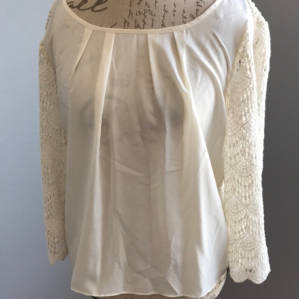 BCBGeneration Sheer Lace Top - Picture 4 of 8